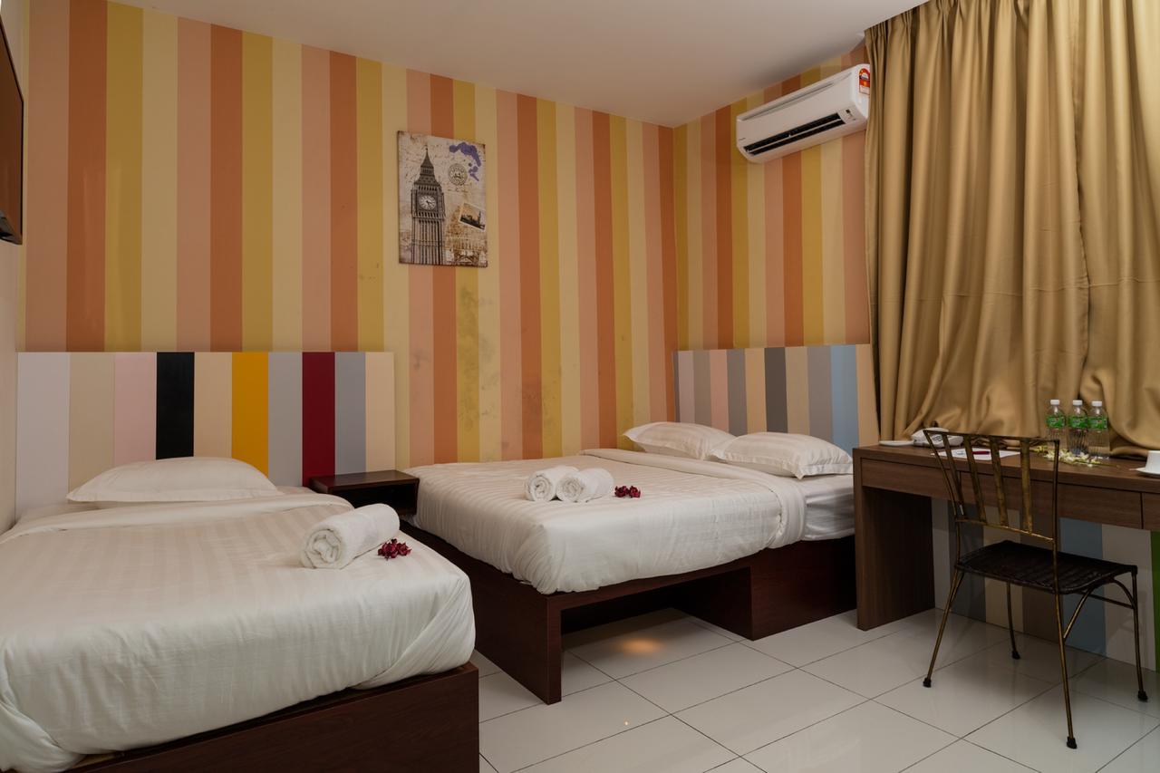 Hotel Uptown Subang Airport à Shah Alam Extérieur photo