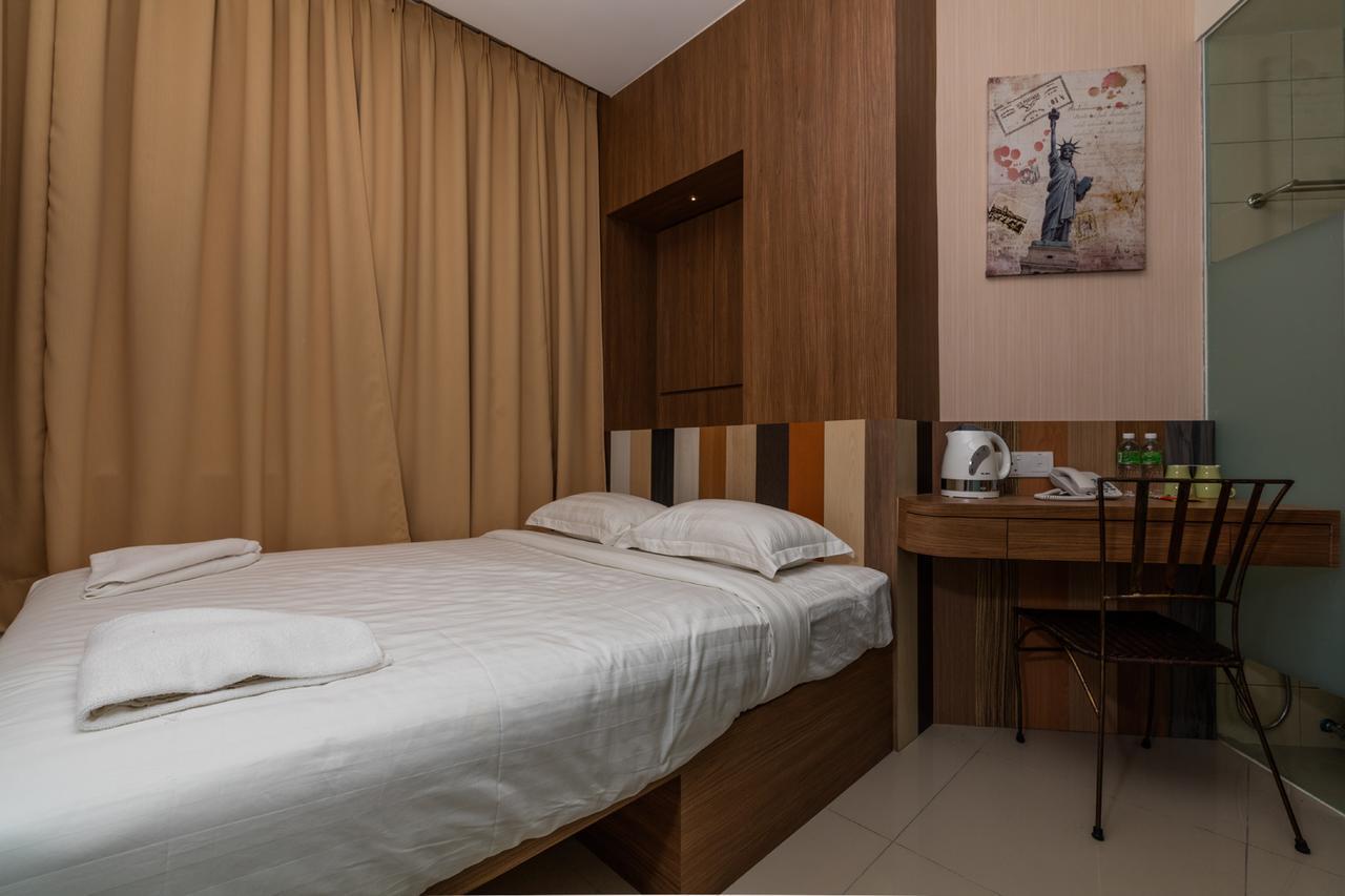 Hotel Uptown Subang Airport à Shah Alam Extérieur photo