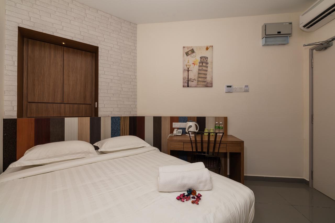 Hotel Uptown Subang Airport à Shah Alam Extérieur photo