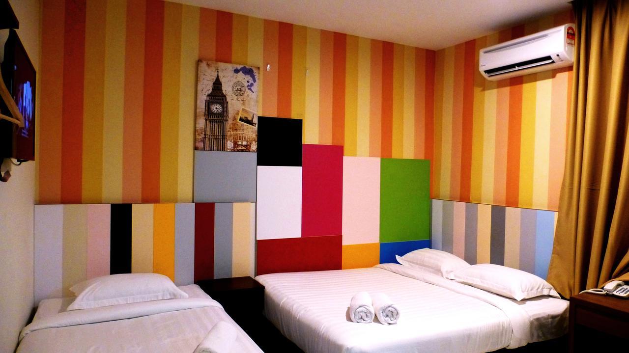 Hotel Uptown Subang Airport à Shah Alam Extérieur photo